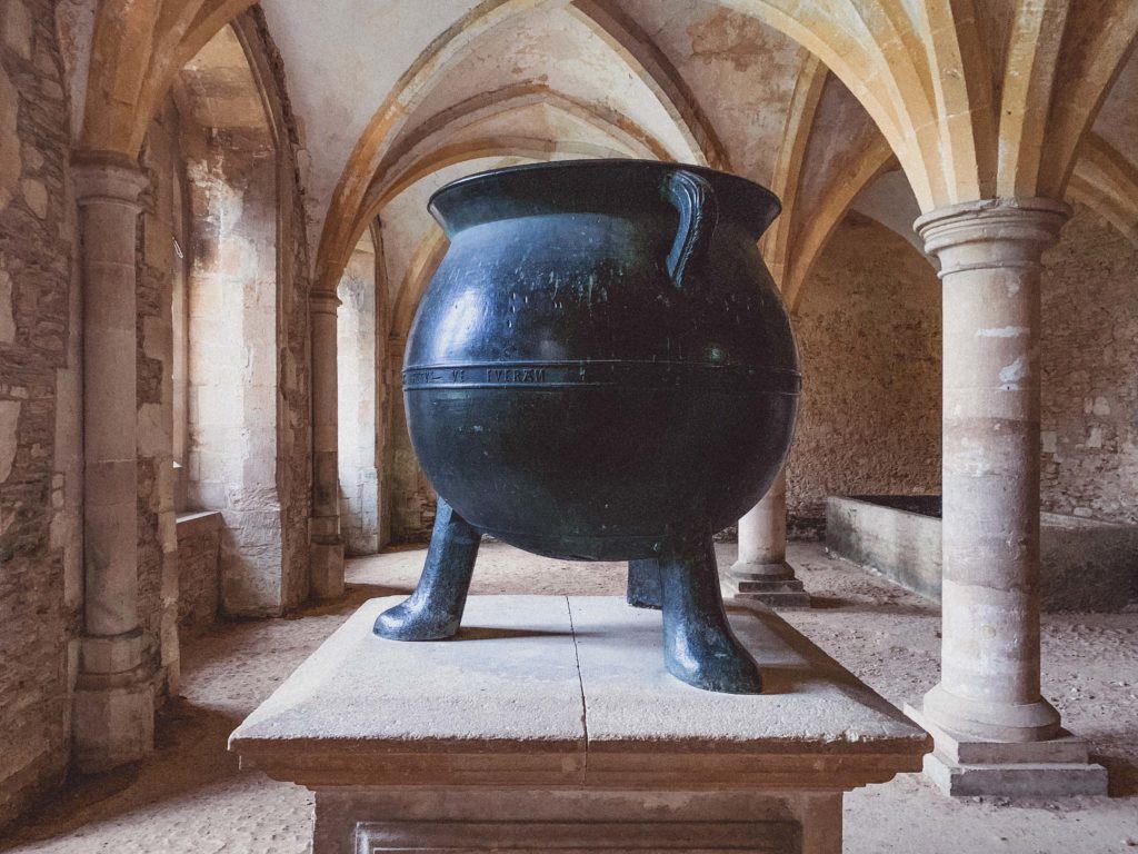 Quirrell's Classroom (The Warming Room)