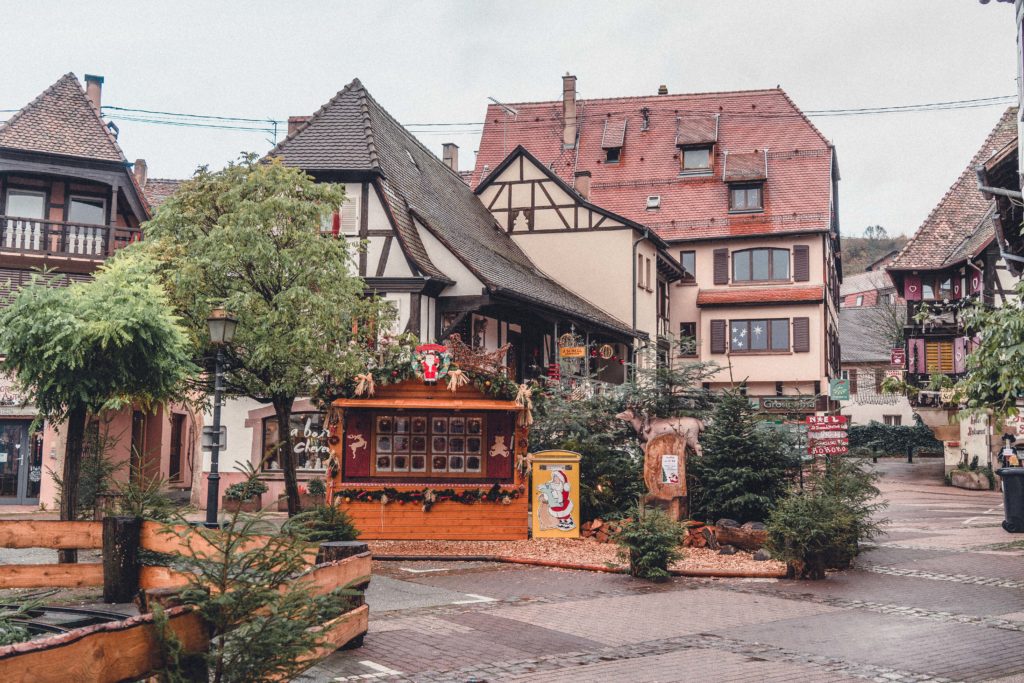 Place de l'Etoile: place des enfants