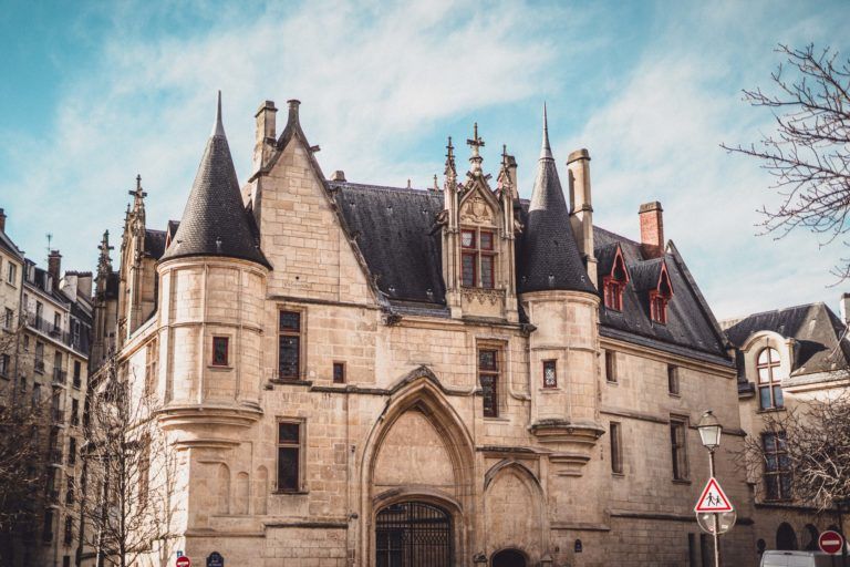 hotel de sens le marais