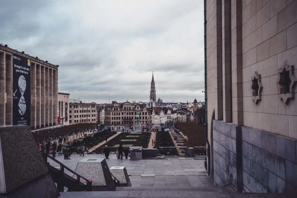 Spy the View from Mont des Arts