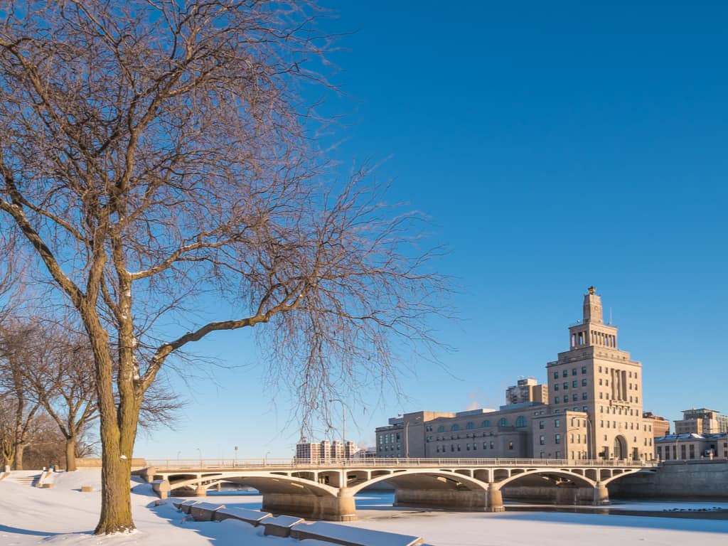 cedar rapids city hall