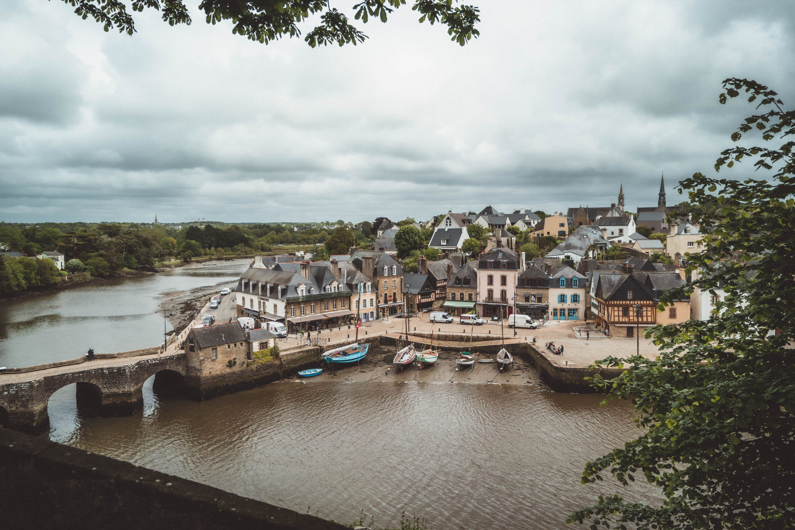 A Guide To The Best Things To Do In Auray France Solosophie