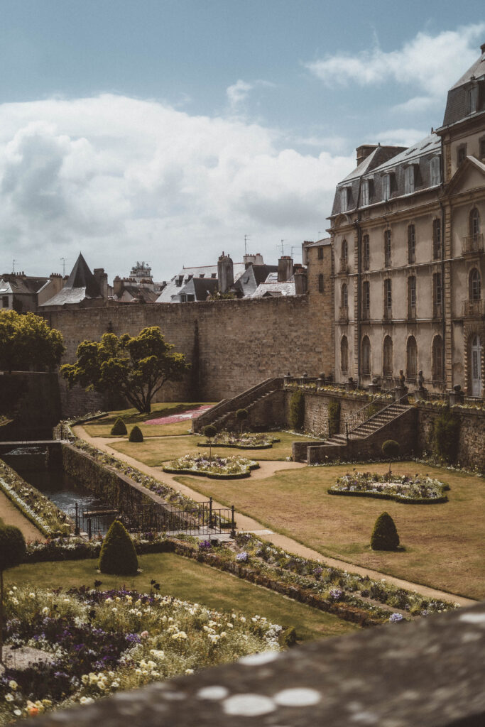 A Guide to the Best Things to do in Vannes, France