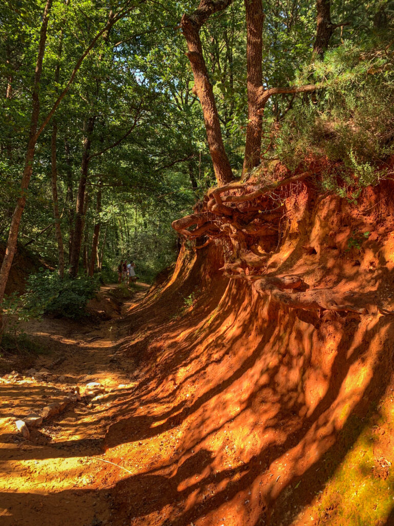 How to visit the Colorado Provençal in Provence, France