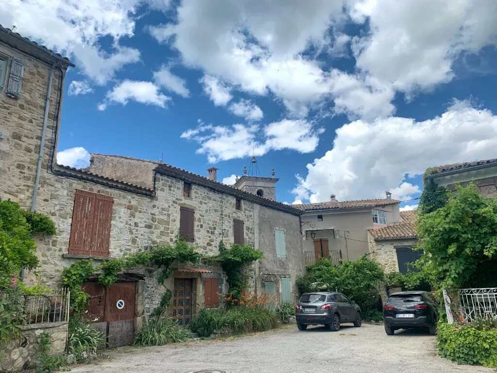 A Guide to the Best of Revest-des-Brousses Provence France Europe guide