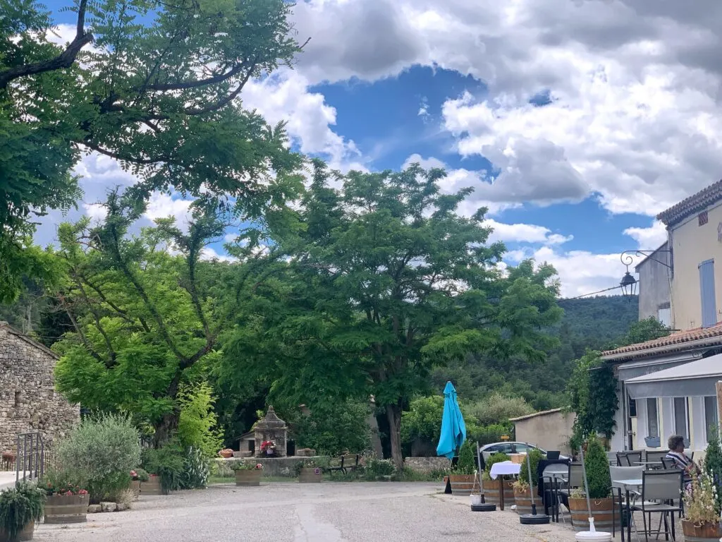 A Guide to the Best of Revest-des-Brousses Provence France Europe guide