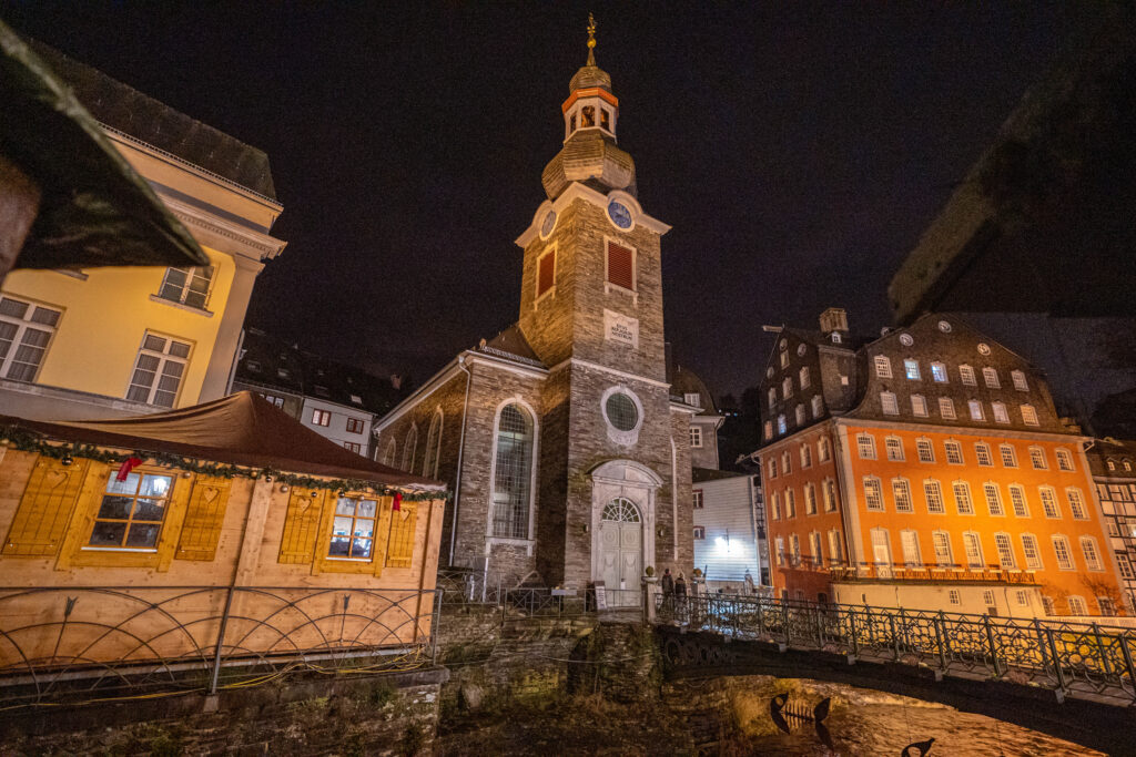 monschau christmas market at night