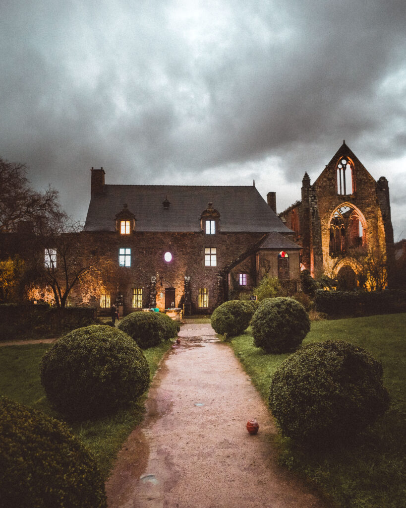 beauport abbey in brittany