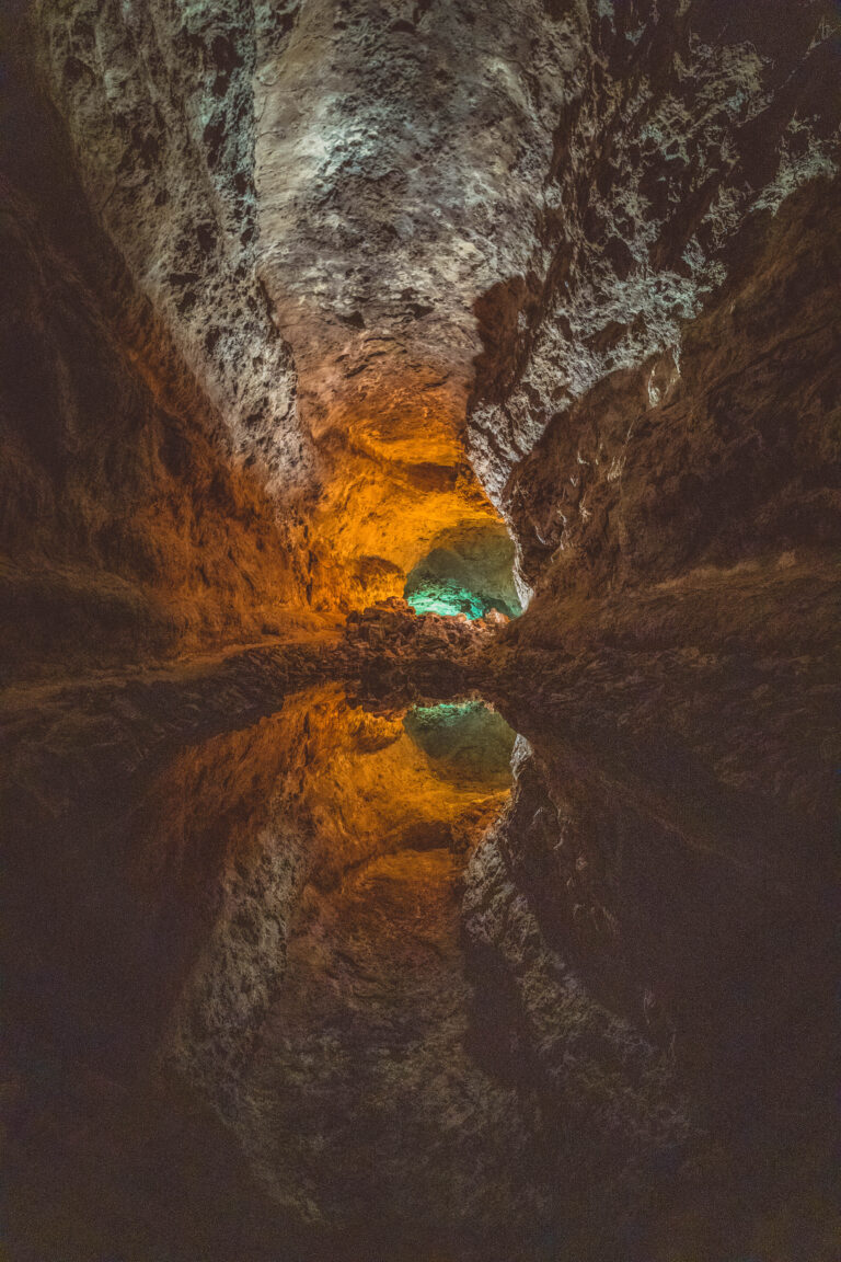 How to Visit Cueva de los Verdes, Lanzarote