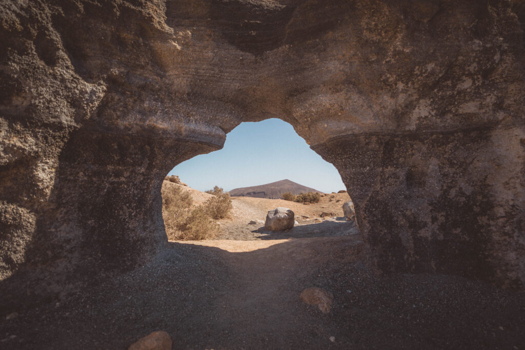 antigua rofera rocks