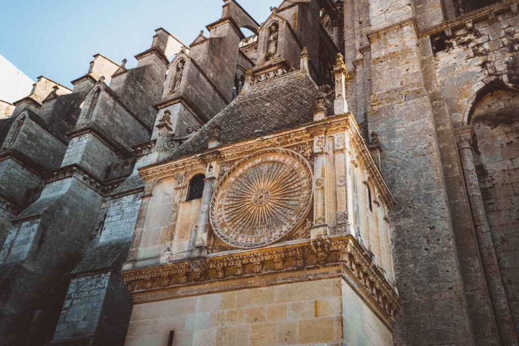 24 hour clock chartres