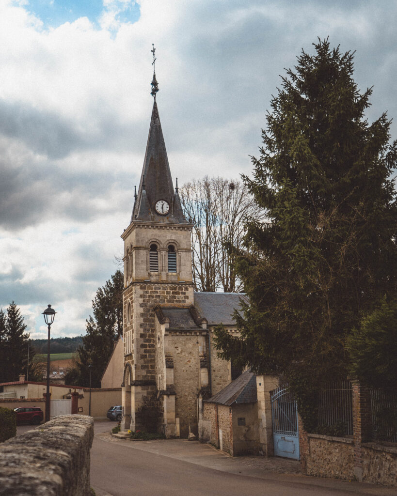 fontaine sur ay church