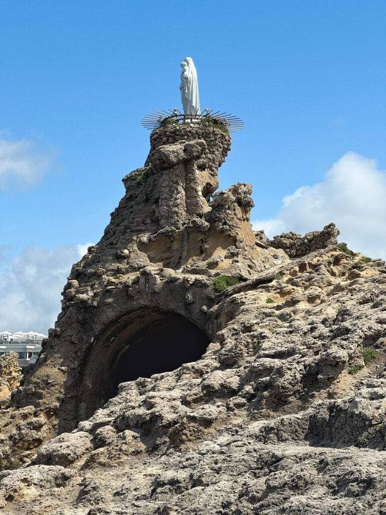 How to Visit the Rocher de la Vierge, Biarritz