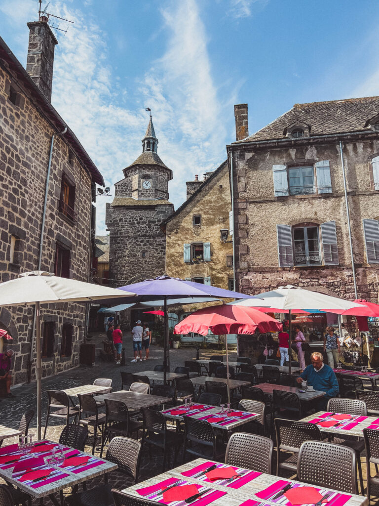 A Guide to the Best Things to do in Besse-et-Saint-Anastaise