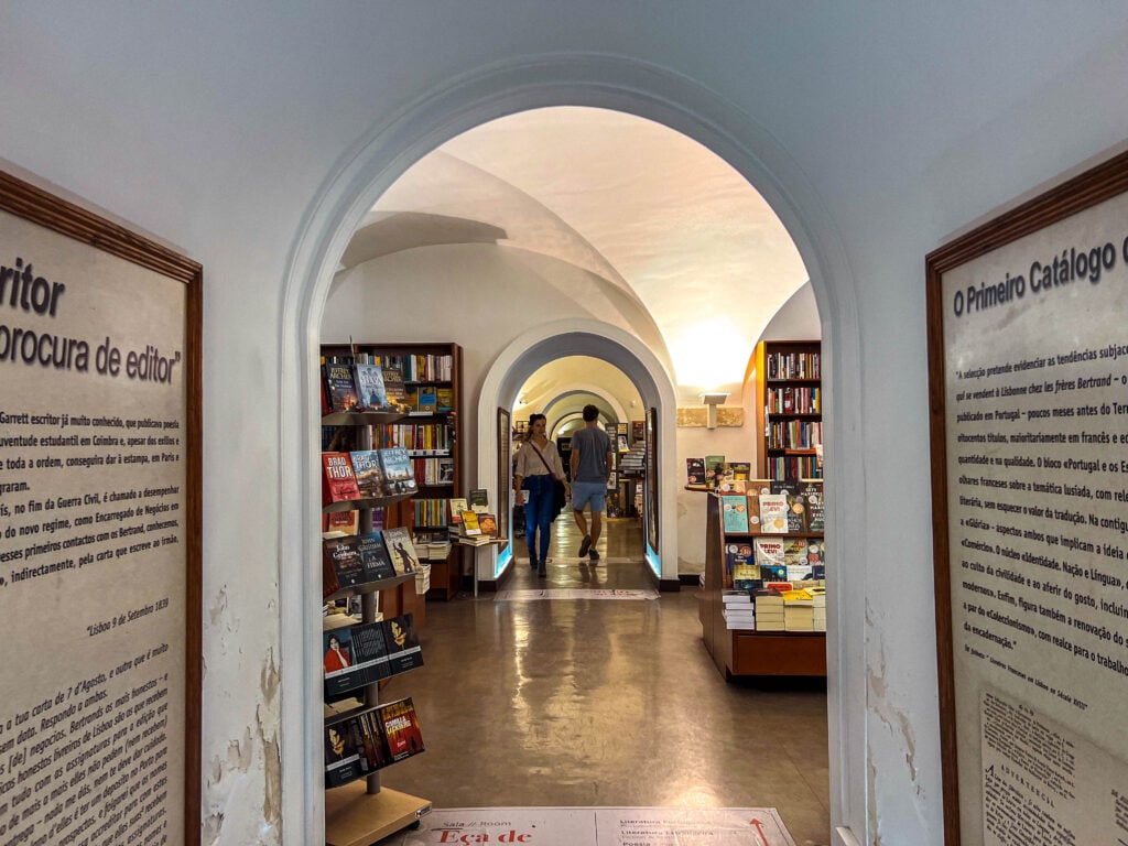 Livraria Bertrand: How to Visit the Oldest Bookshop in the World