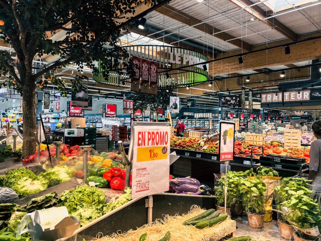 grocery shopping in france