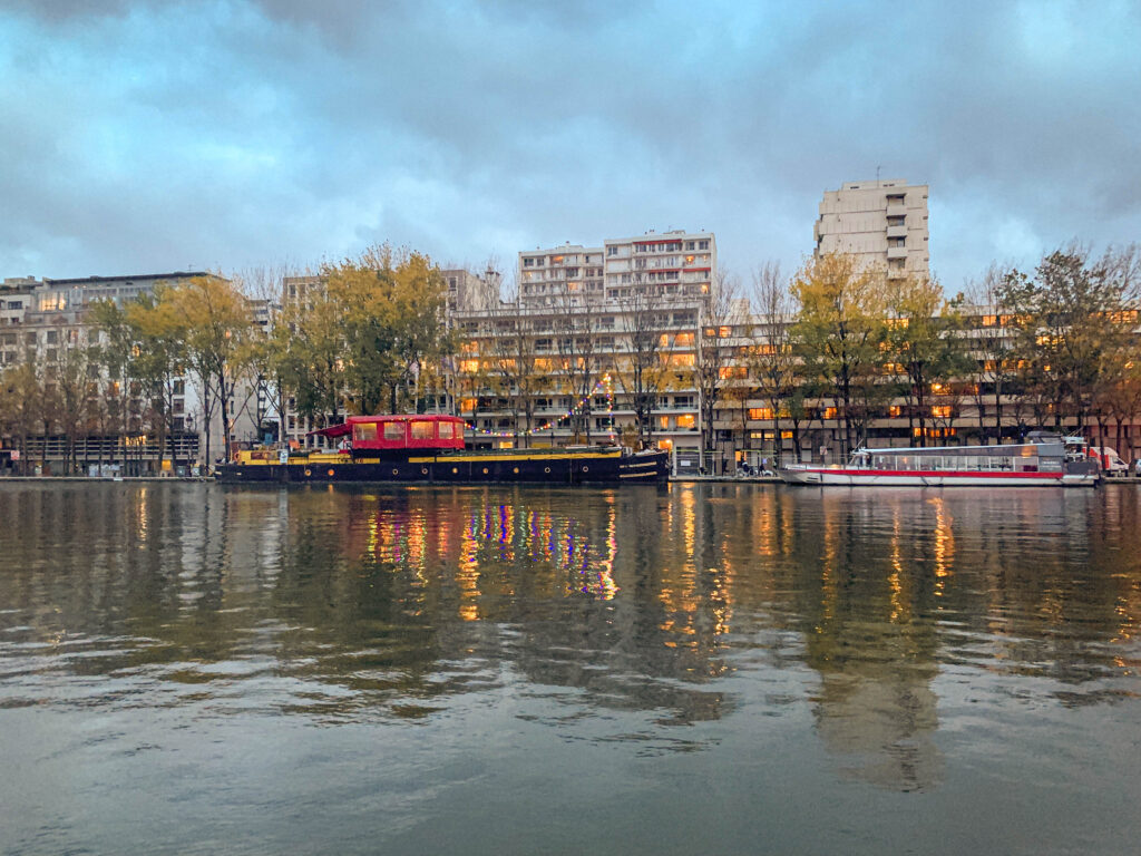 bassin de la villette at night