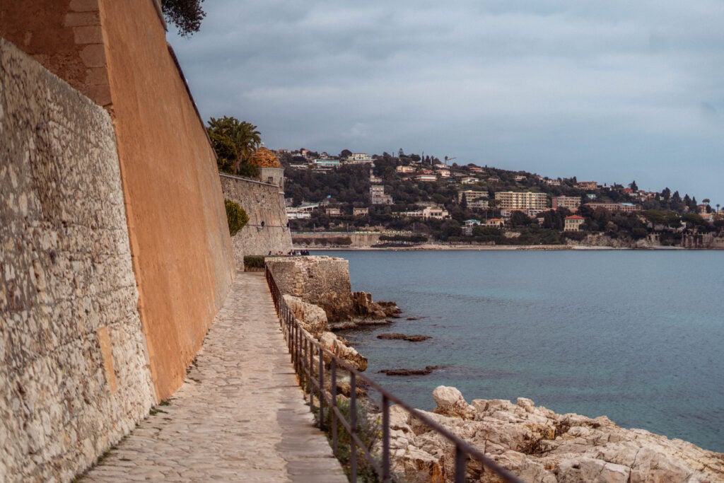 sea path villefranche sur mer