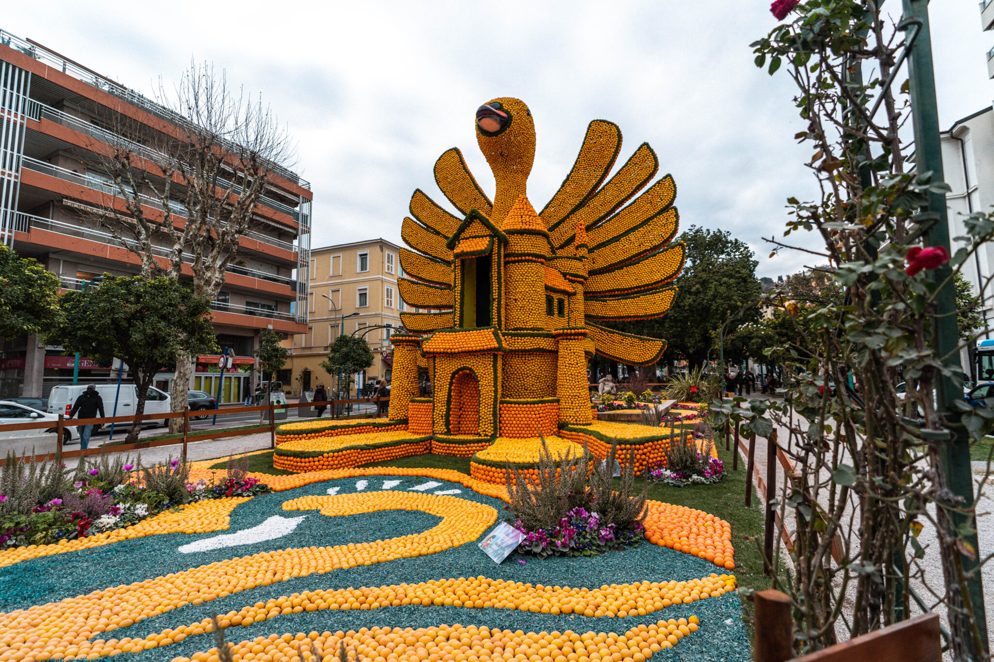 How to Visit the Menton Lemon Festival (Fête du Citron) 2026