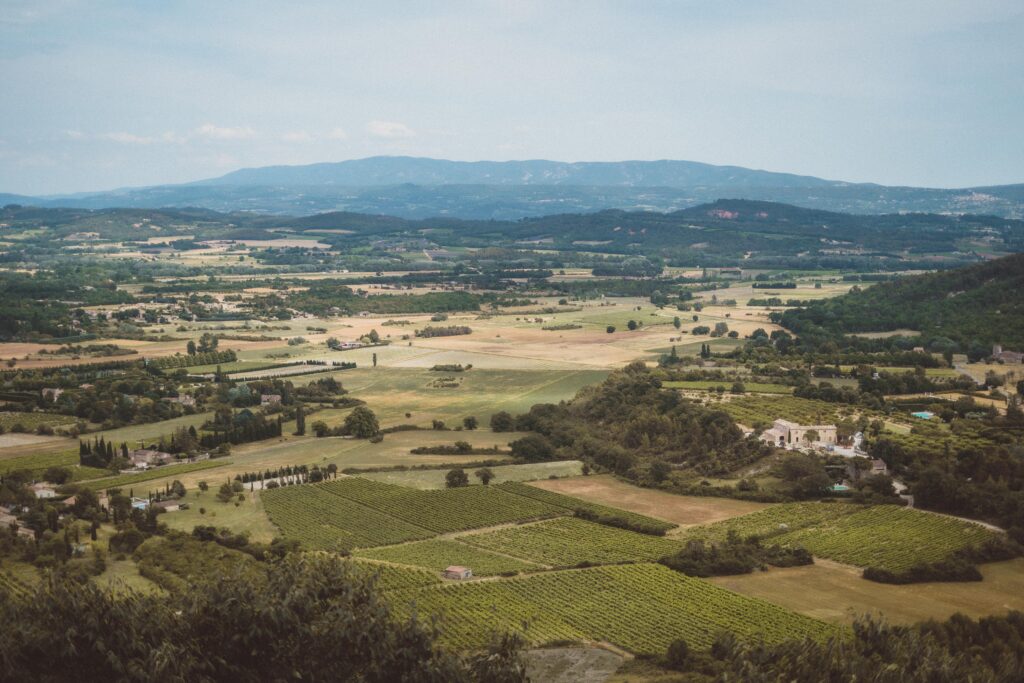 gordes view of the luberon
