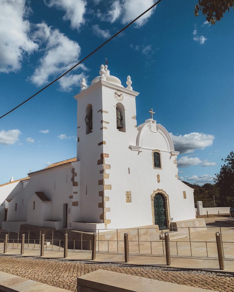 Querença: A Tiny Traditional Algarve Hilltop Village
