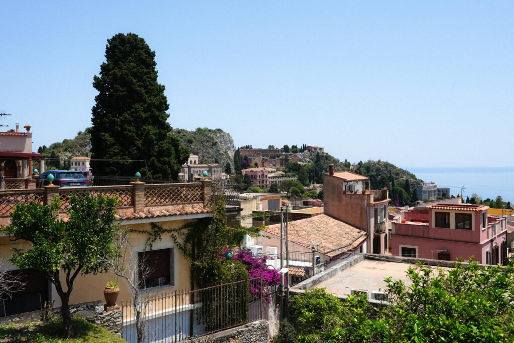 how long do you need in taormina