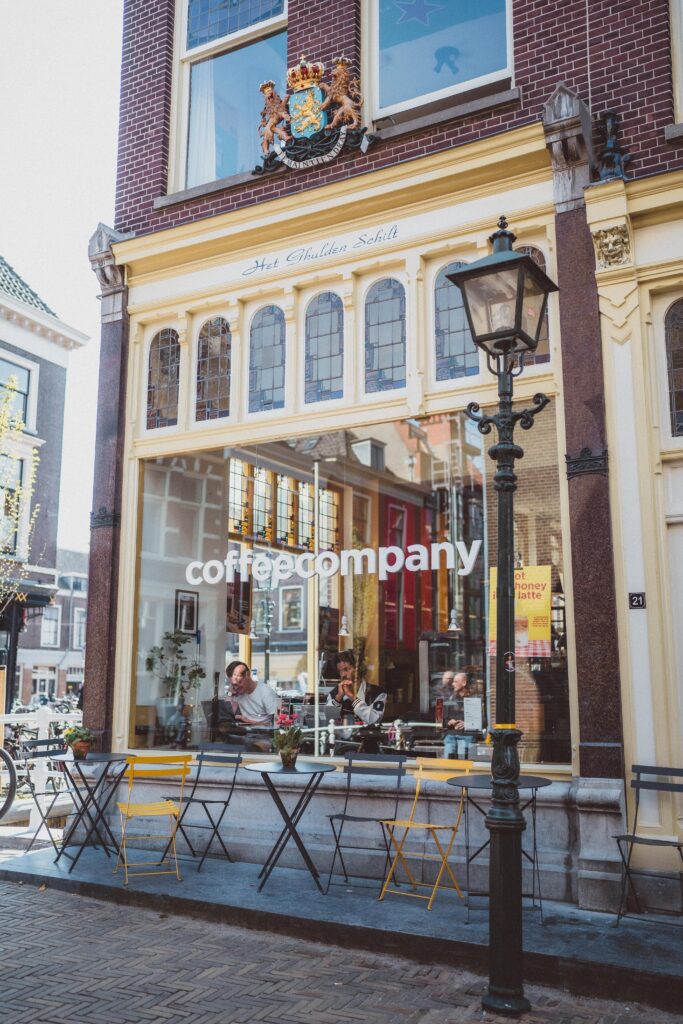 cafe in delft