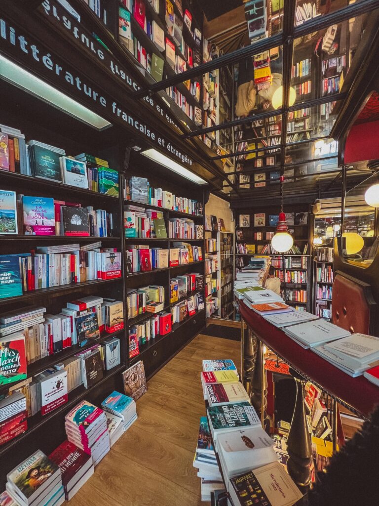 bookstore biarritz