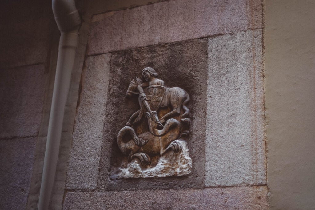 carving in barcelona