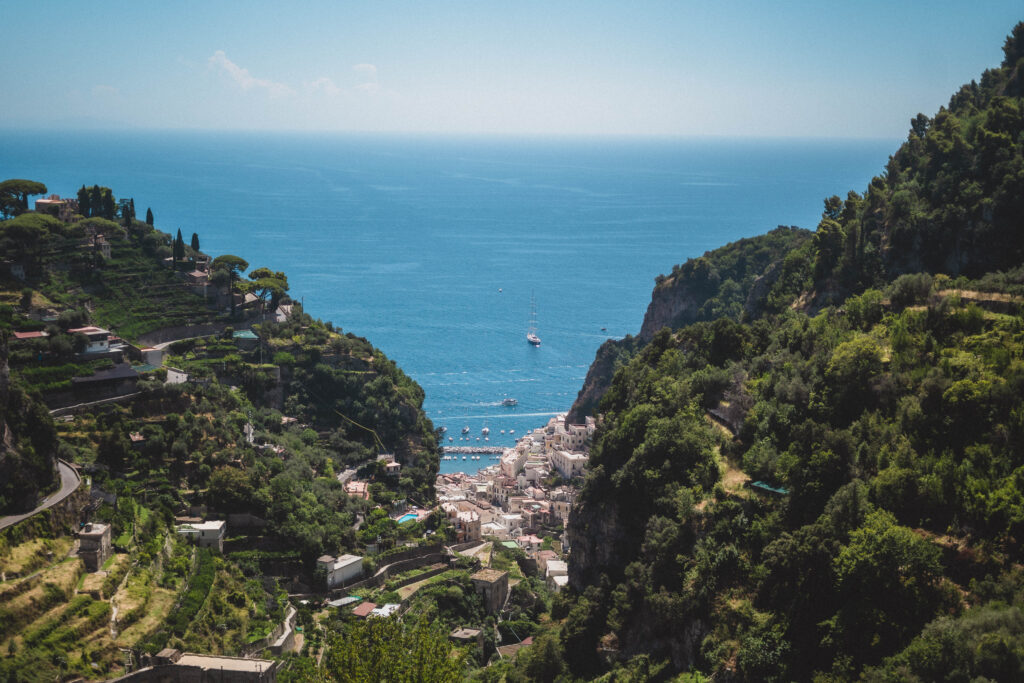 where is amalfi