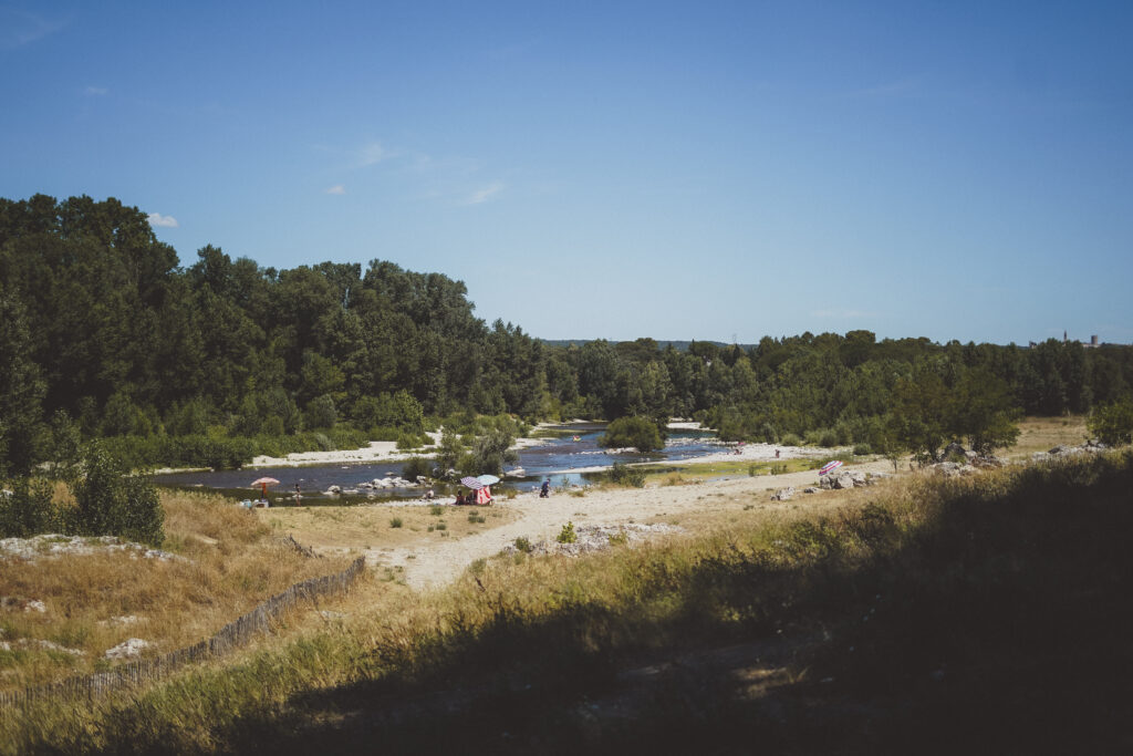 pont du gard beach area