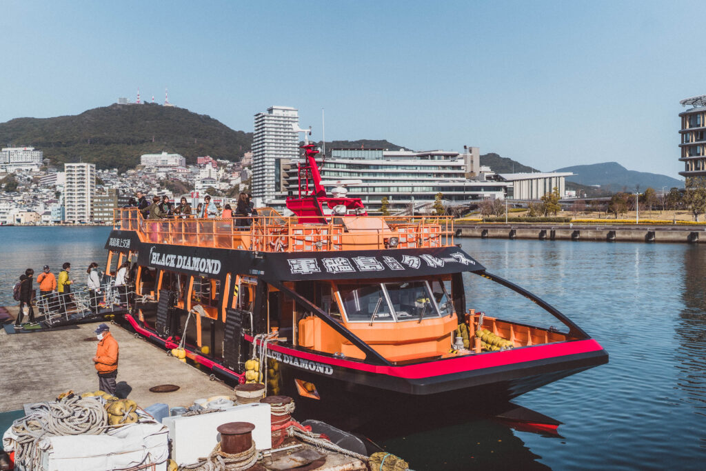 boat to go to battleship island