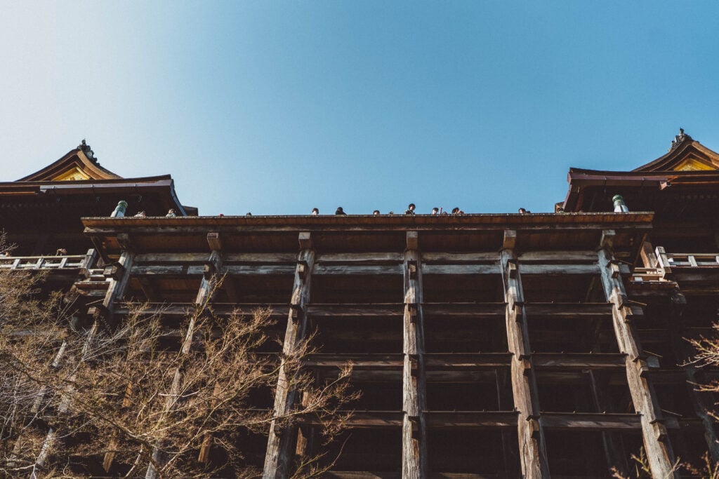 wooden stage kiyomizu dera