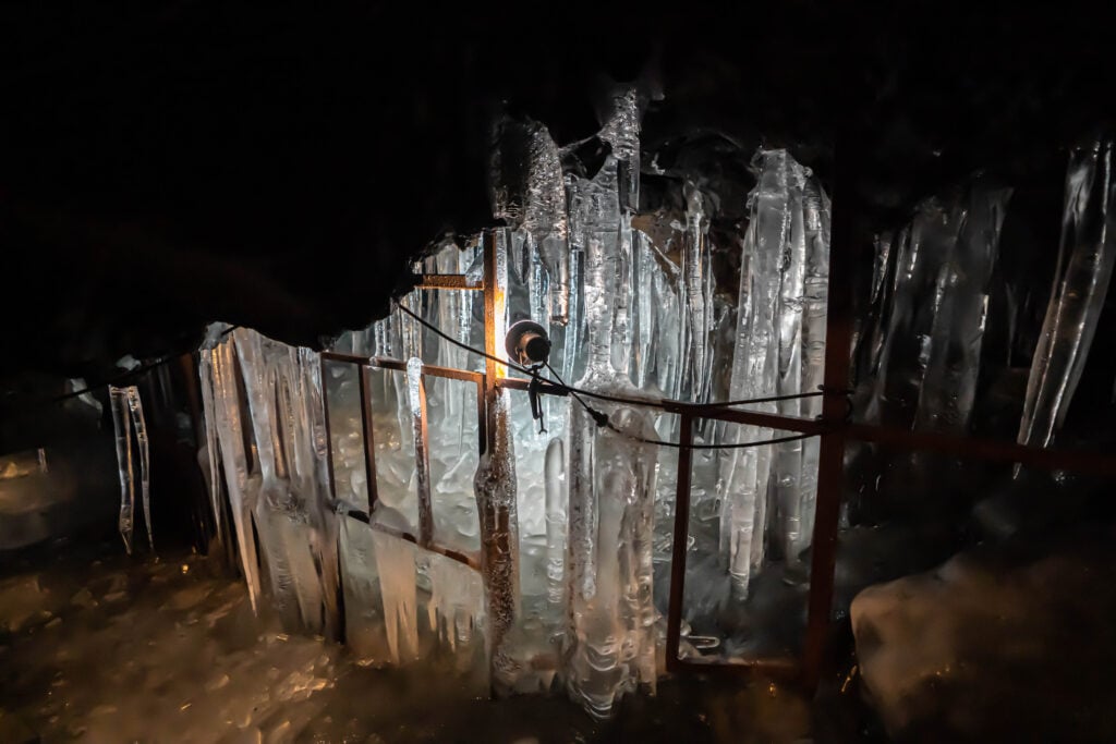 Narusawa Ice Cave