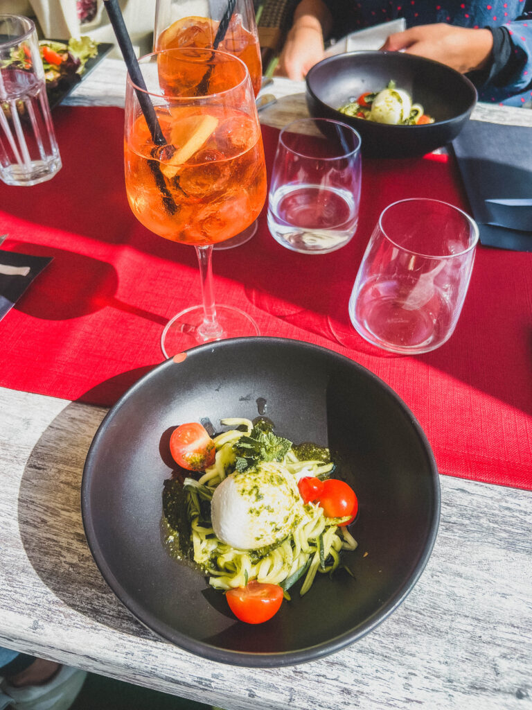 Dine at Le Bord du Lac