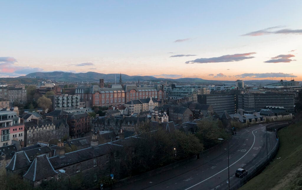 edinburgh cityscape
