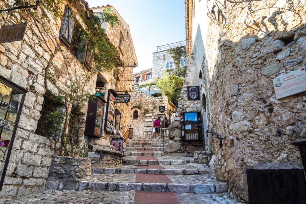 street in eze
