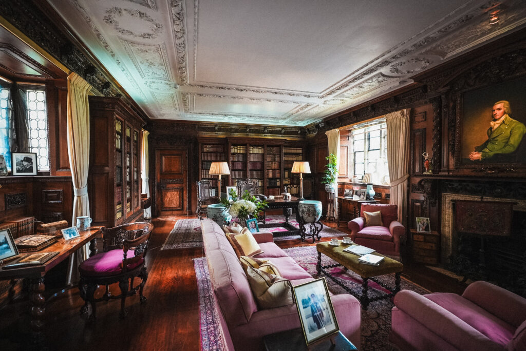 library hever castle
