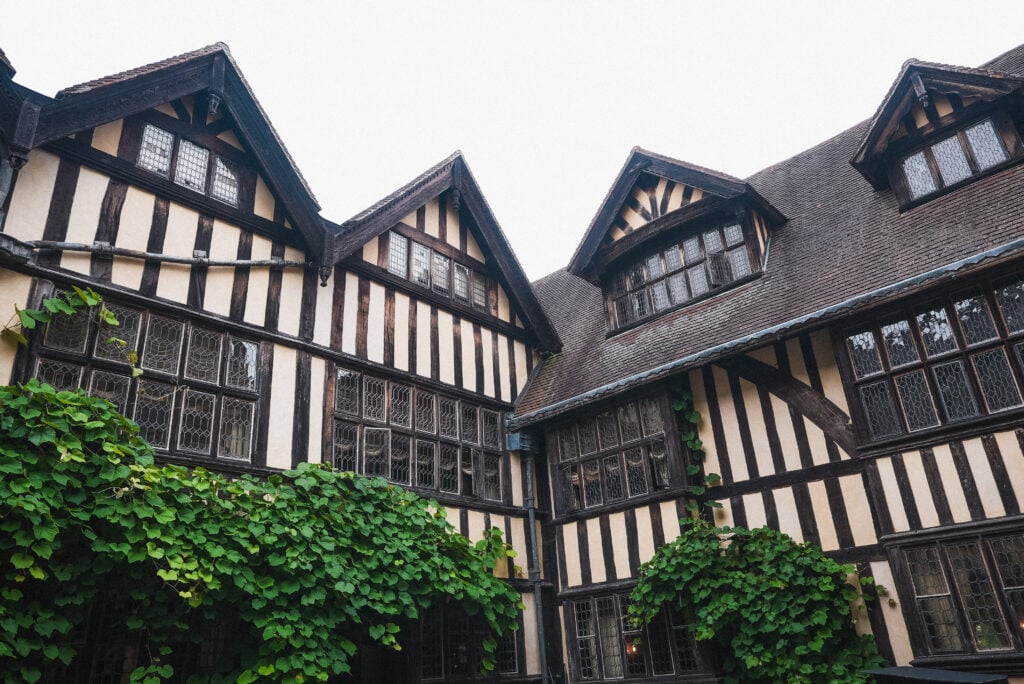 tudor architecture hever castle