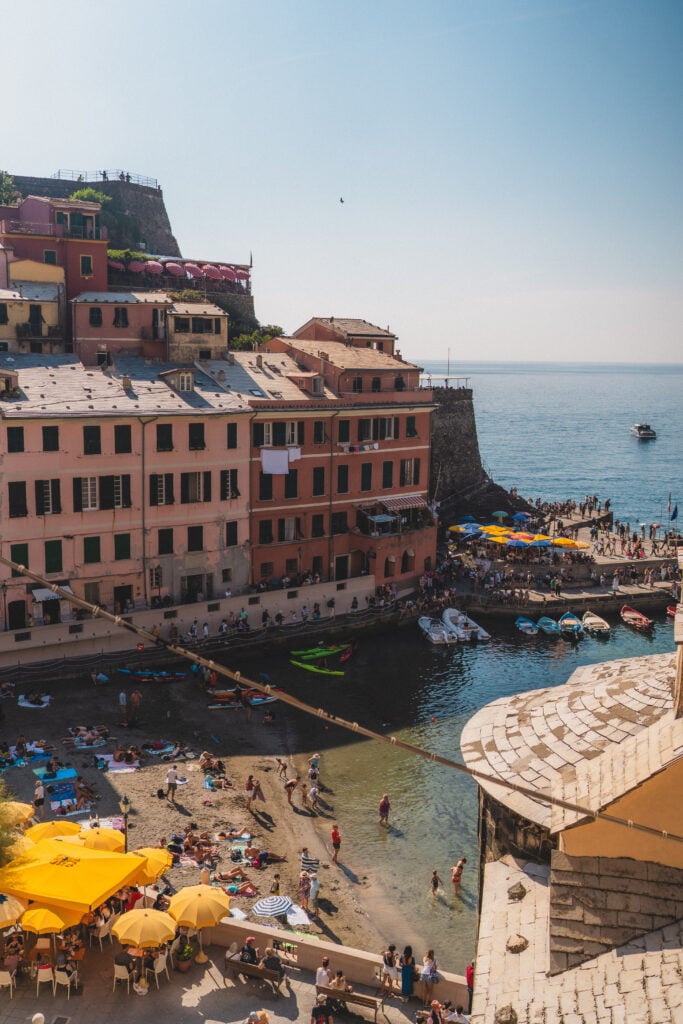 vernazza swimming harbour