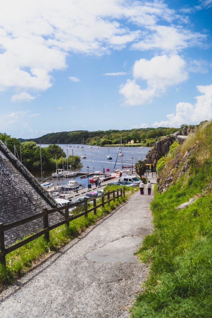 hiking path above la roche bernard