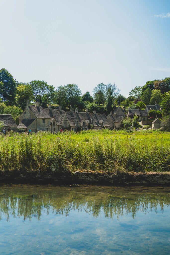 bibury river
