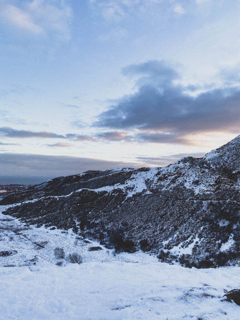 snowfall in edinburgh