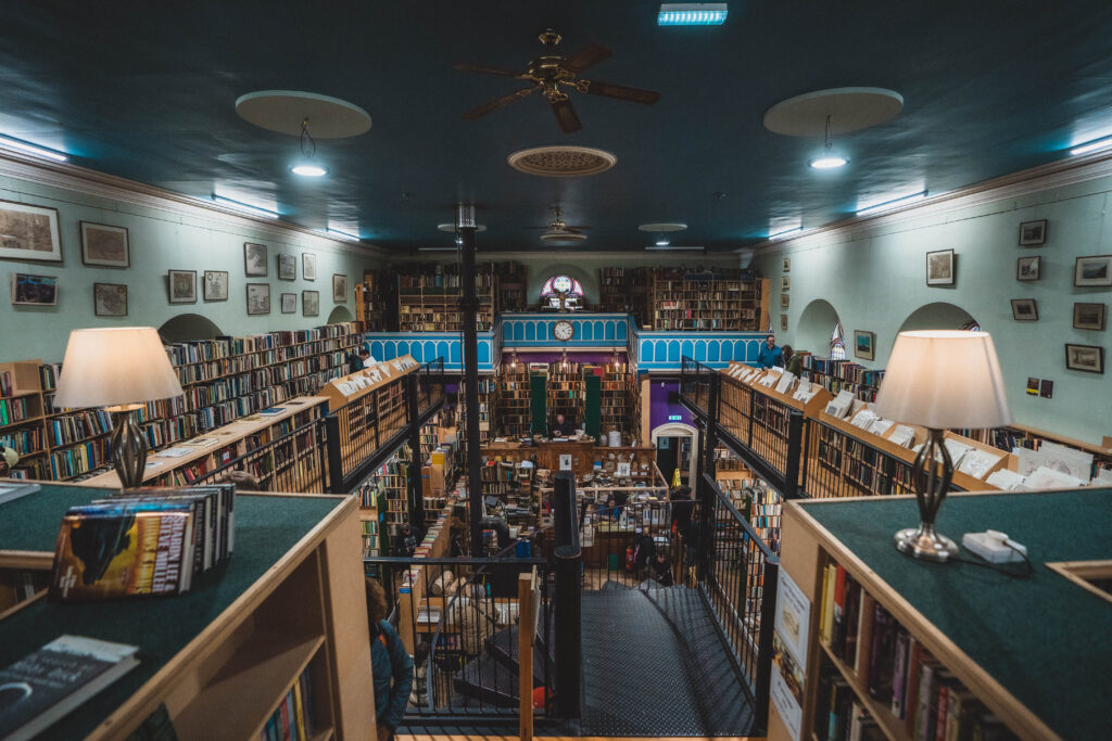 how to visit leakey's inverness