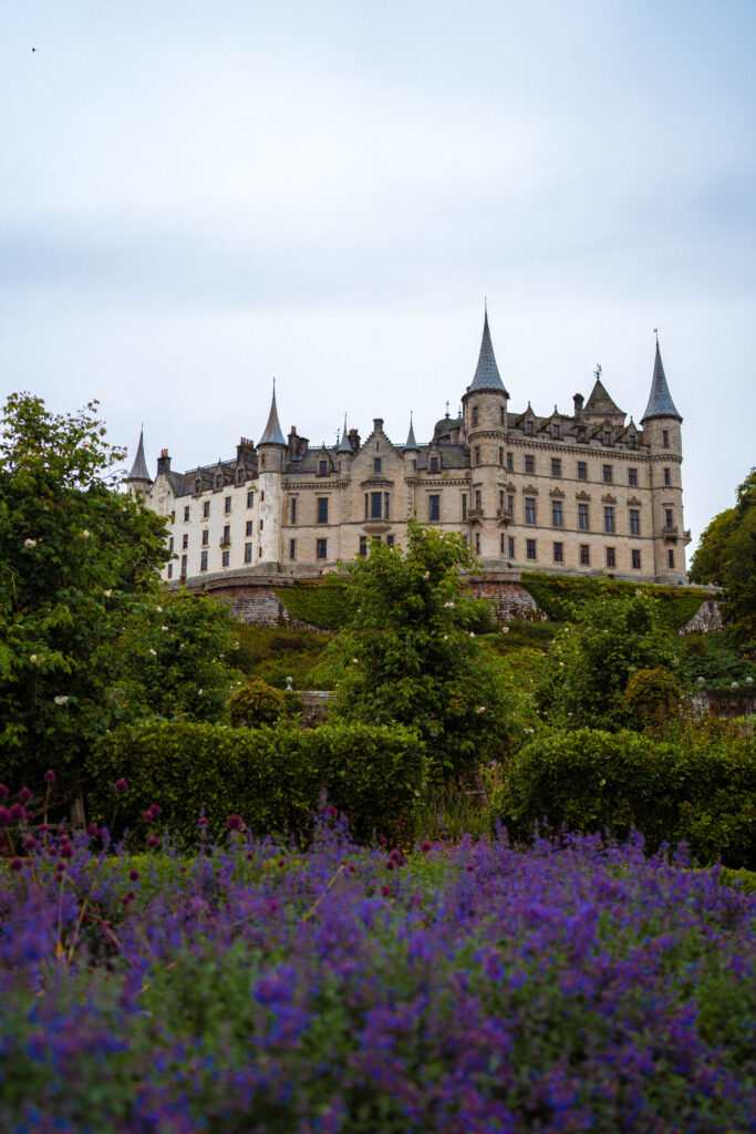 how to visit dunrobin castle