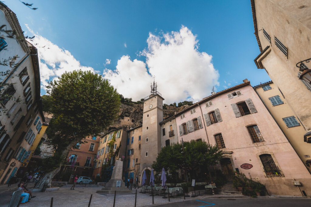 walk around cotignac