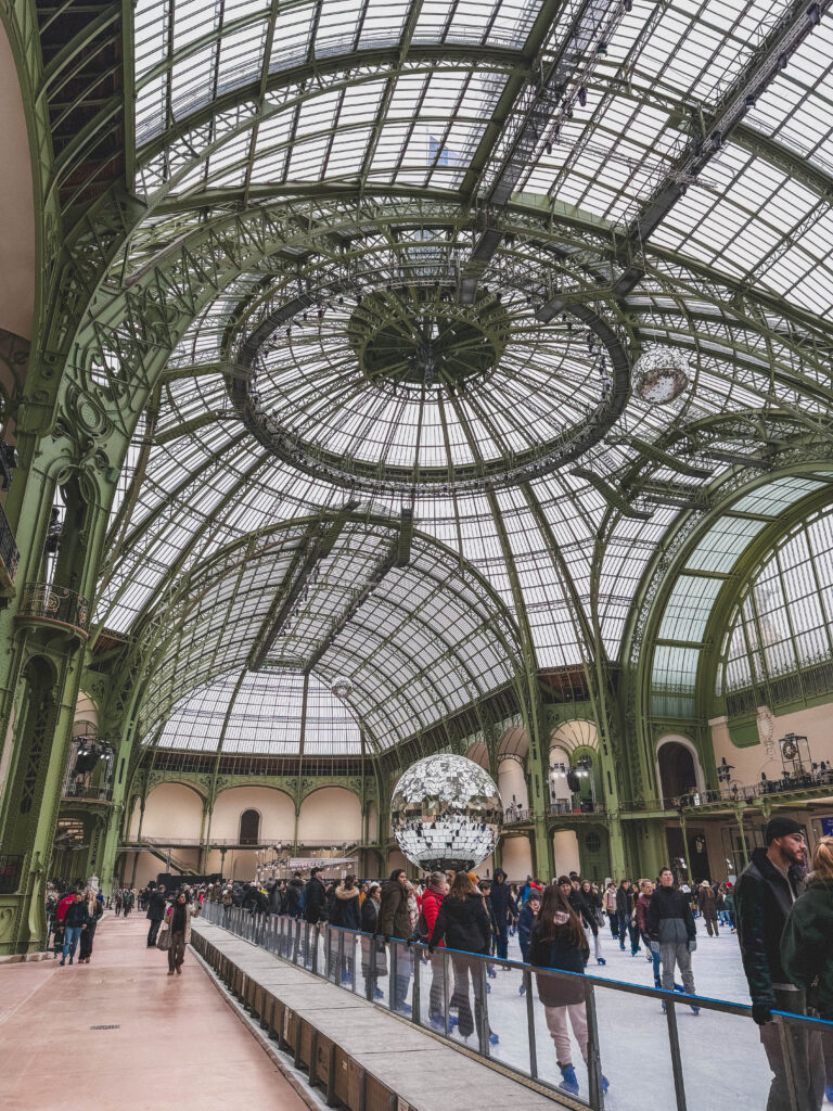 biggest indoor ice skating rink in the world