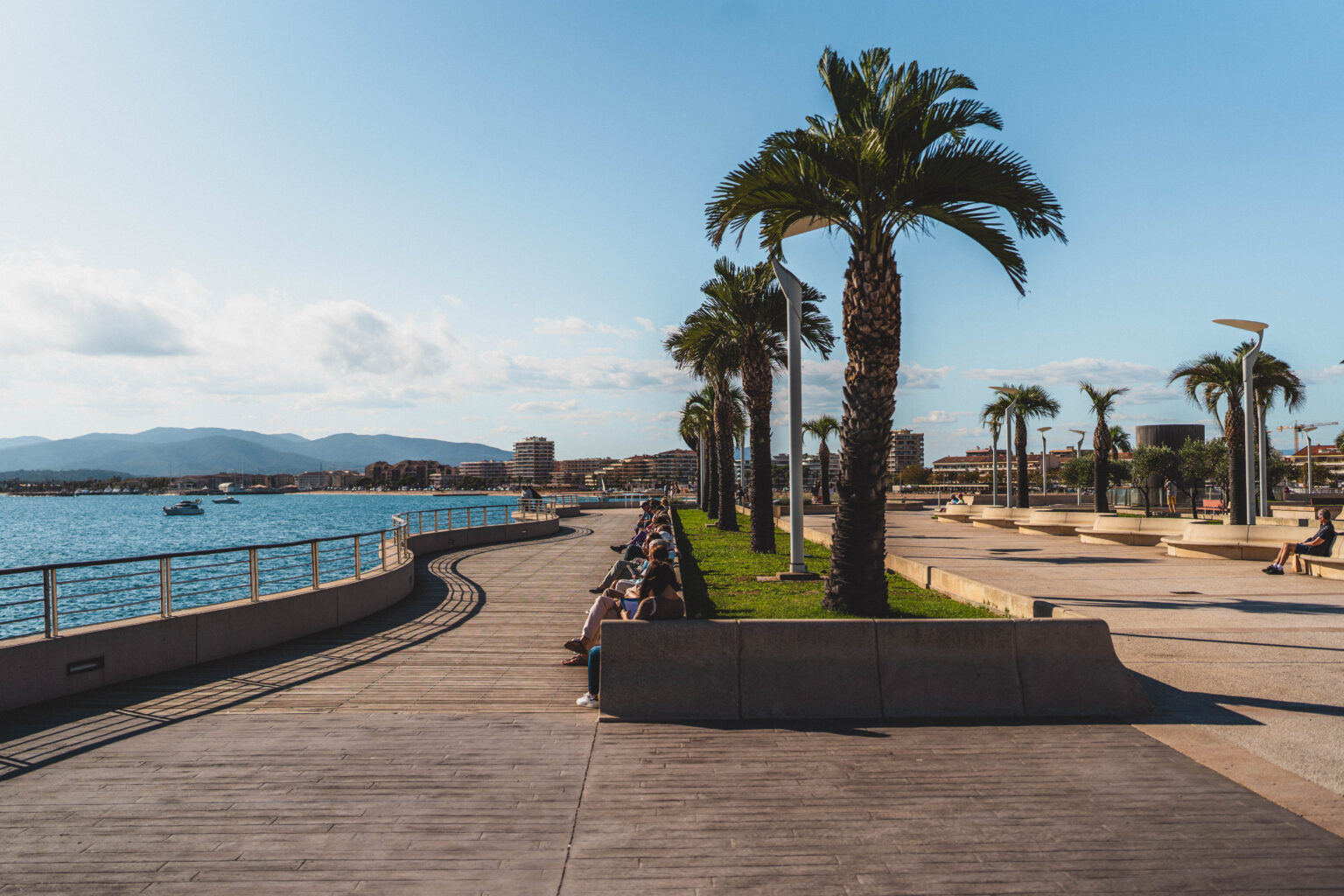 Best Things to do in Saint-Raphaël (Cap Dramont & Île d'Or) | solosophie