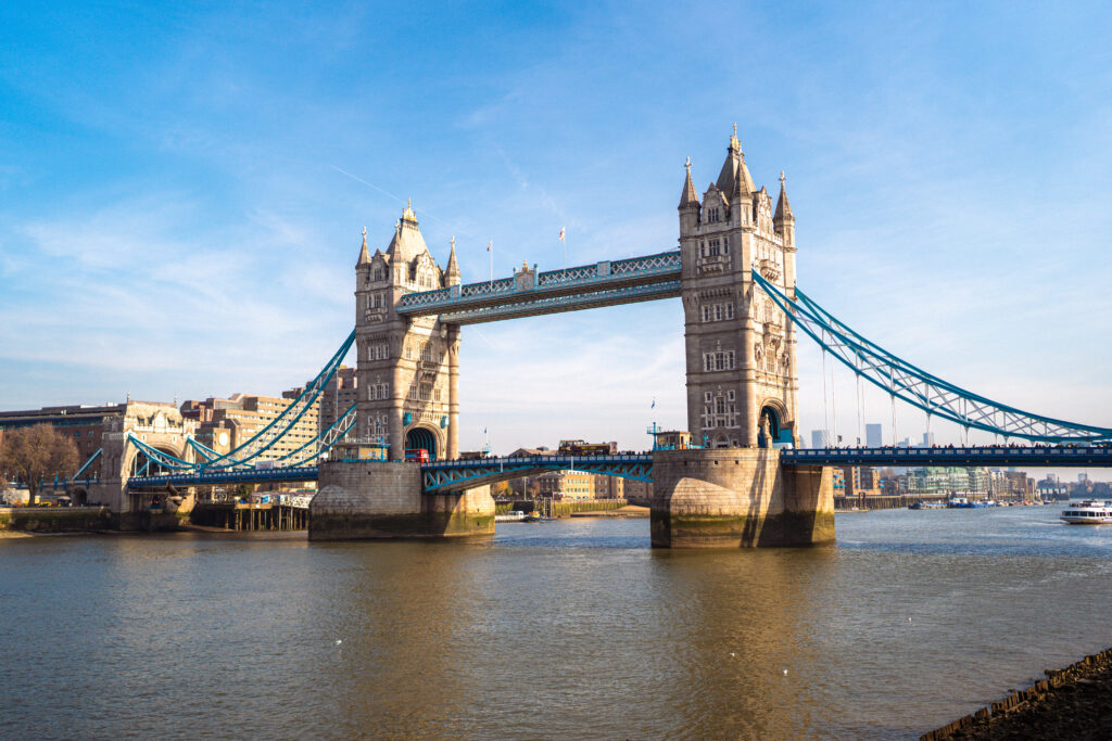 tower bridge