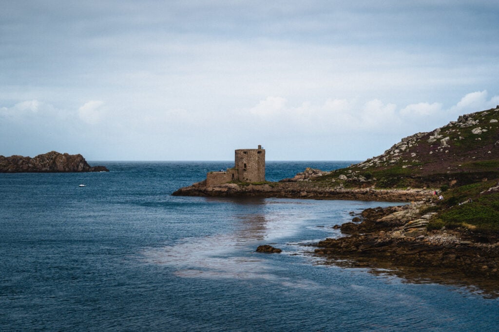 cromwell castle isles of scilly